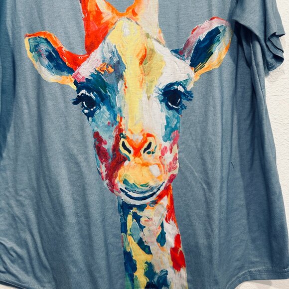 Womens Size 2XL Tee Top with Giraffe Front Graphics Blue Short Sleeves Stretch - Picture 2 of 8